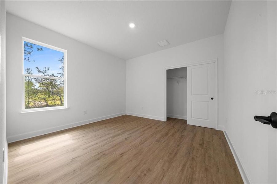 Spacious, unfurnished interior of a new home in , Weeki Wachee (Image 73). Spacious, unfurnished interior of a new home in , Weeki Wachee (Image 73).