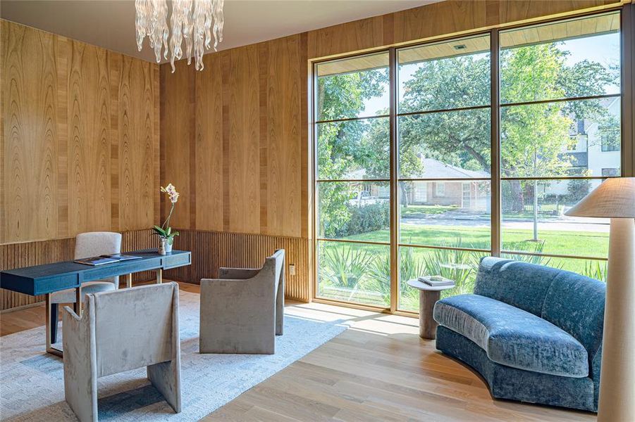 Furnished interior view inside a new home in , Dallas (Image 2). Furnished interior view inside a new home in , Dallas (Image 2).