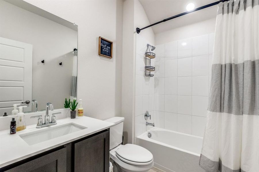 Furnished interior view inside a new home in , Anna (Image 21). Furnished interior view inside a new home in , Anna (Image 21).