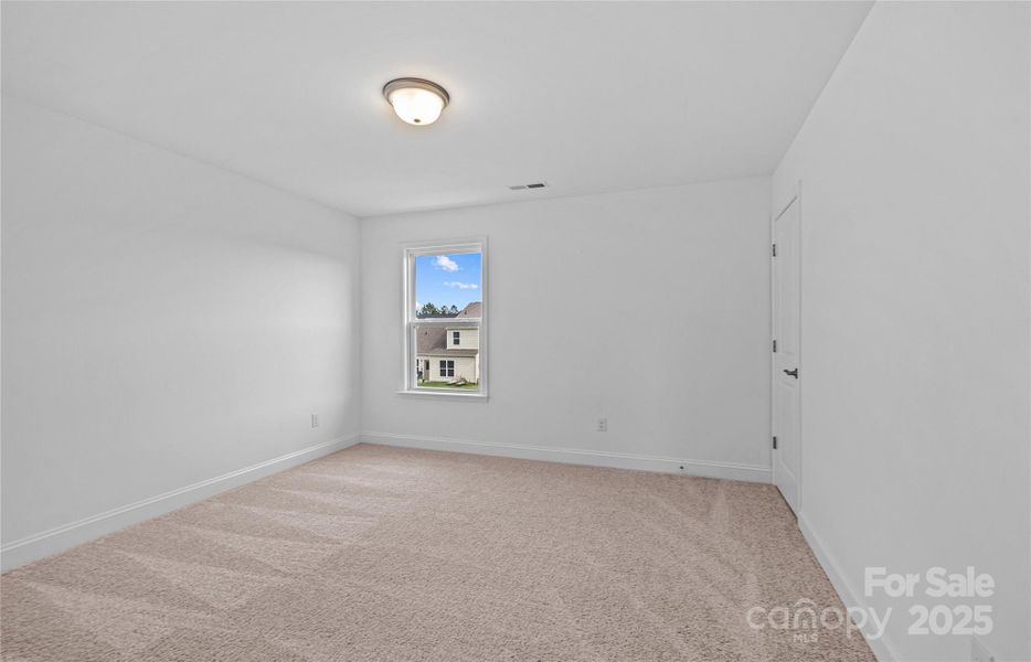 Secondary bedroom