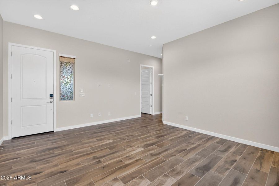 22-web-or-mls-057E Terrel St 22-web-or-mls-057E Terrel St