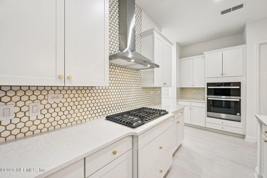 Furnished interior view inside a new home in , St. Augustine (Image 16).