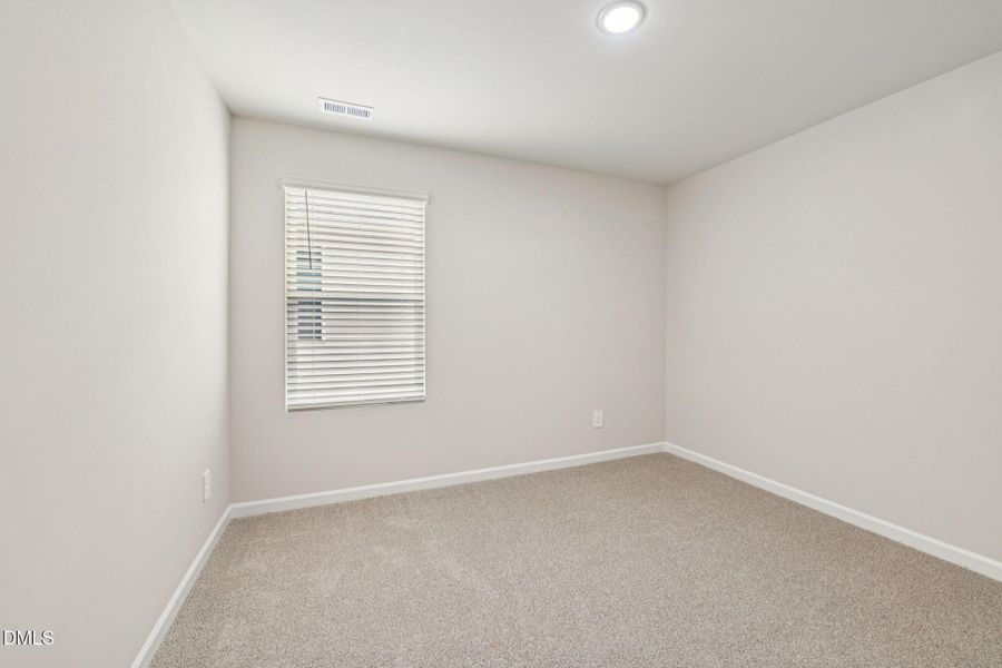 27-web-or-mls-Raleigh - Oak Manor - 928