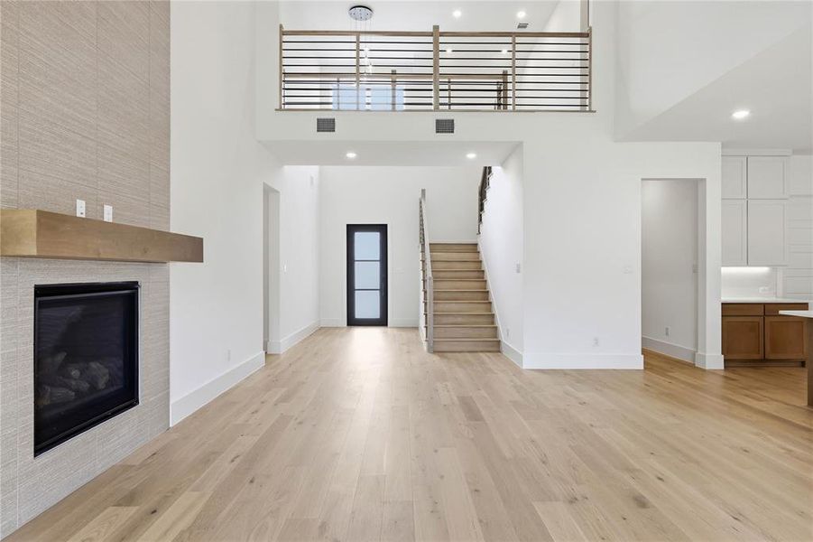 Spacious, unfurnished interior of a new home in The Grove, North Richland Hills (Image 21).