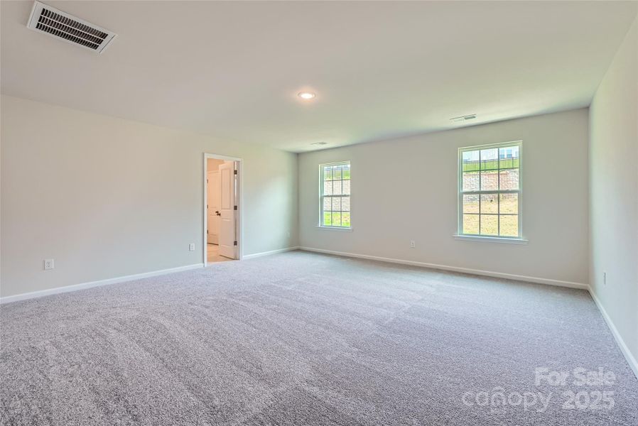 Owner's Suite (example) Owner's Suite (example)