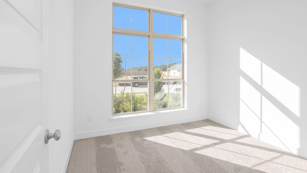 Spacious, unfurnished interior of a new home in Amira 45', Tomball (Image 8). Spacious, unfurnished interior of a new home in Amira 45', Tomball (Image 8).