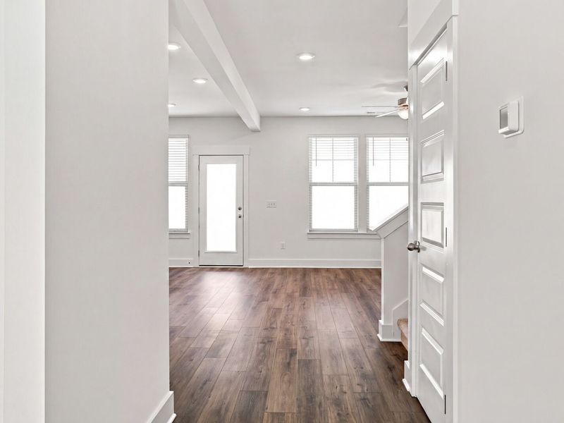 Spacious, unfurnished interior of a new home in Woods Crossing, Gallatin (Image 24). Spacious, unfurnished interior of a new home in Woods Crossing, Gallatin (Image 24).