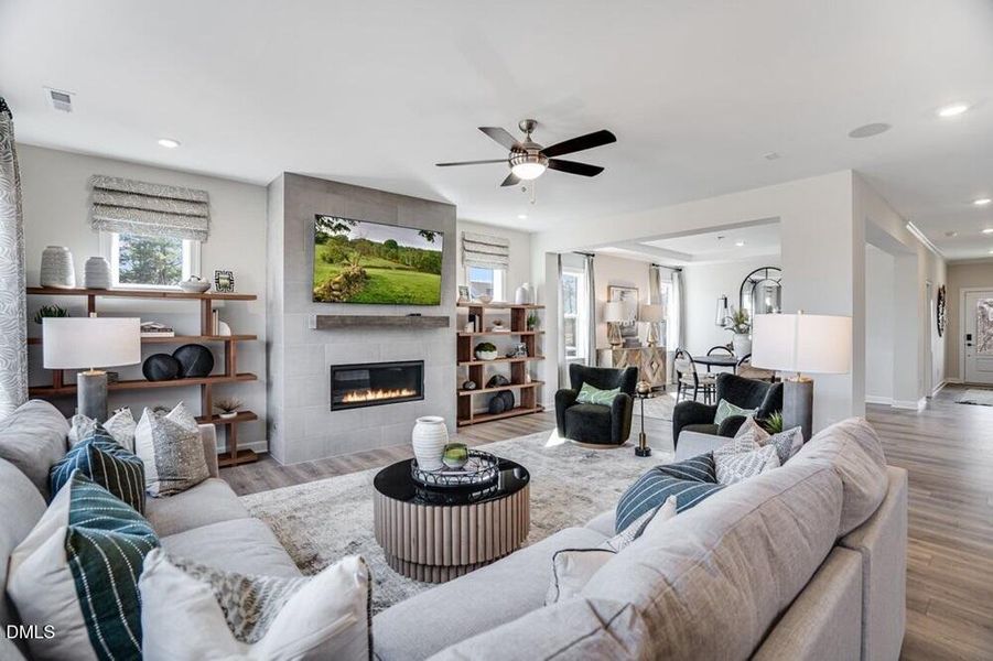 Wayland - Gathering and Formal Dining