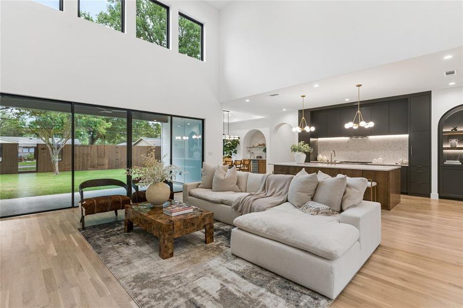 Furnished interior view inside a new home in , Dallas (Image 30).