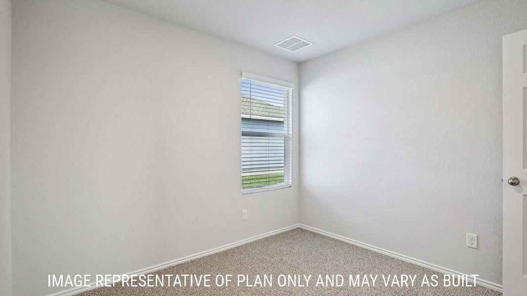 Representative unfurnished interior of a home built from the Barton by D.R. Horton in Pecan Creek, Temple (Image 21).
