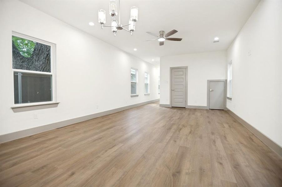 Spacious, unfurnished interior of a new home in , Dallas (Image 22). Spacious, unfurnished interior of a new home in , Dallas (Image 22).
