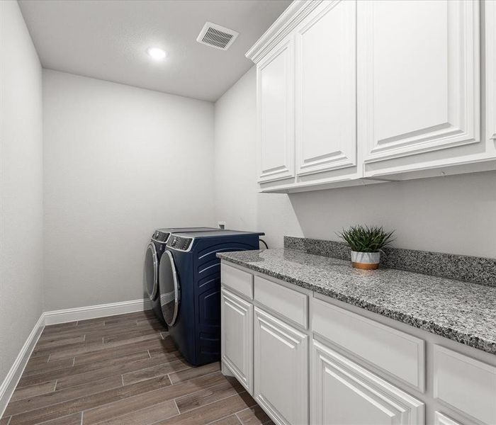 Furnished interior view inside a new home in The Lakes at Parks of Aledo, Aledo (Image 11).