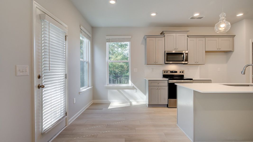 Furnished interior view inside a new home in Diamante, Stockbridge (Image 18).