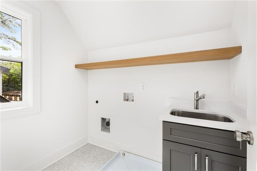 Image 46 of a home in .