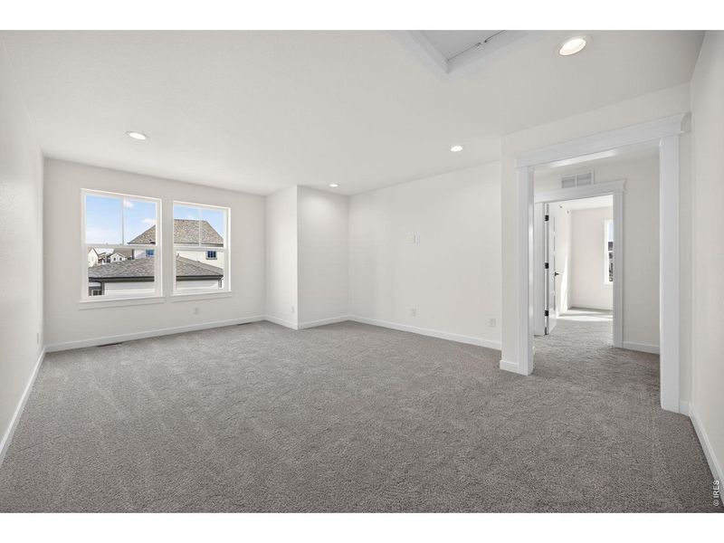 Spacious, unfurnished interior of a new home in , Erie (Image 12).