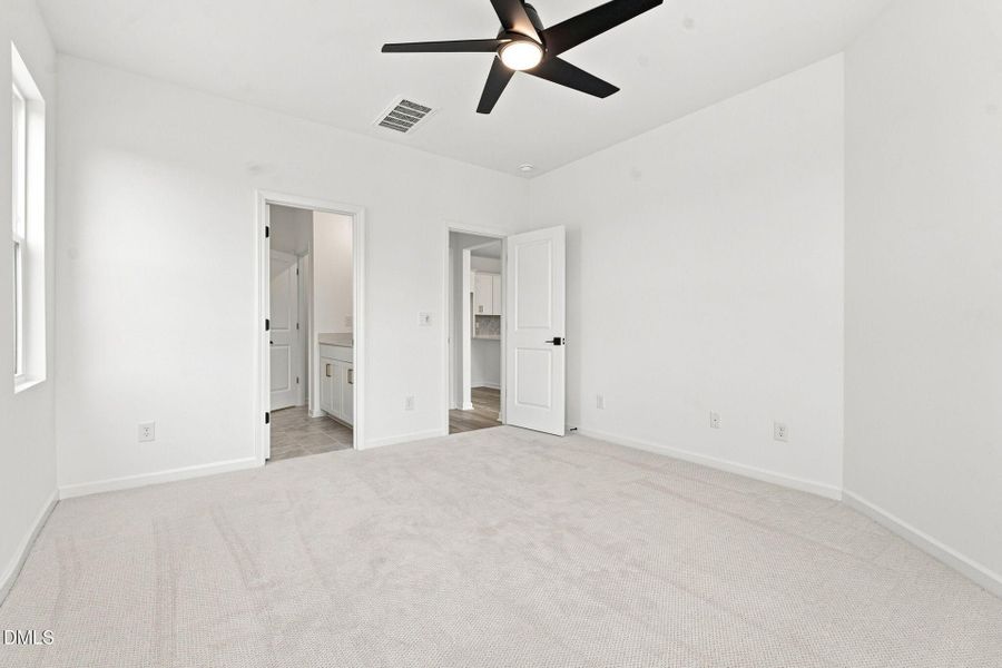 Spacious, unfurnished interior of a new home in 78 North, Sanford (Image 29).