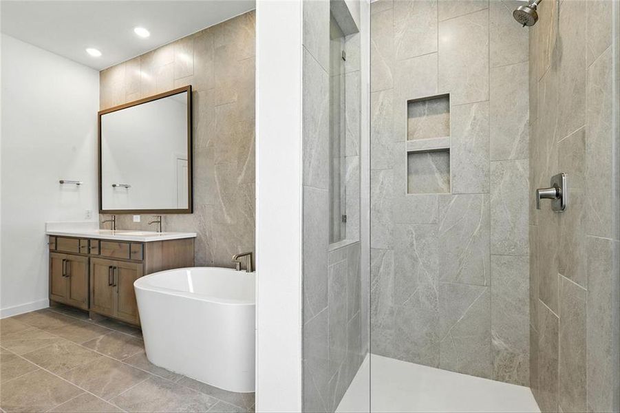 Furnished interior view inside a new home in Walsh: Townhomes - The Patios, Aledo (Image 11). Furnished interior view inside a new home in Walsh: Townhomes - The Patios, Aledo (Image 11).