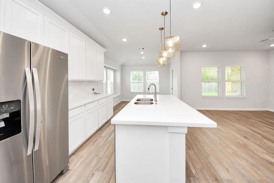 Image 34 of a home in Sunrise Cove: Landmark Collection.