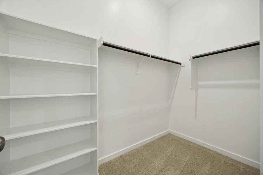 Spacious, unfurnished interior of a new home in Windcress, Cove (Image 18).