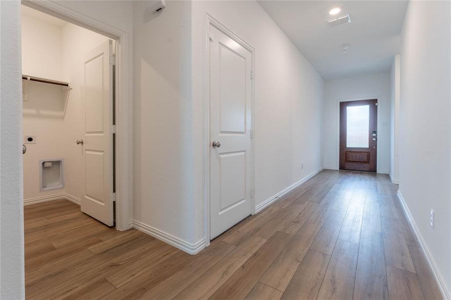 Spacious, unfurnished interior of a new home in , McKinney (Image 25).