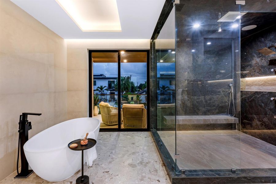PRIMARY_BATHROOM_BALCONY PRIMARY_BATHROOM_BALCONY