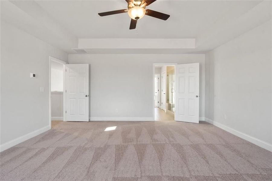 Spacious, unfurnished interior of a new home in Wehunt Meadows, Hoschton (Image 116).