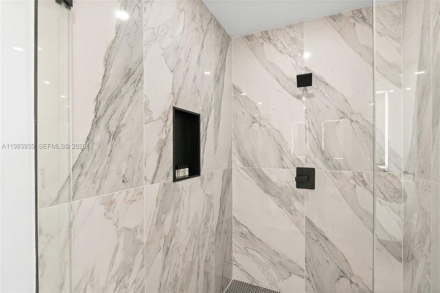 Close-up of interior finishes inside a home in , Fort Lauderdale (Image 19).