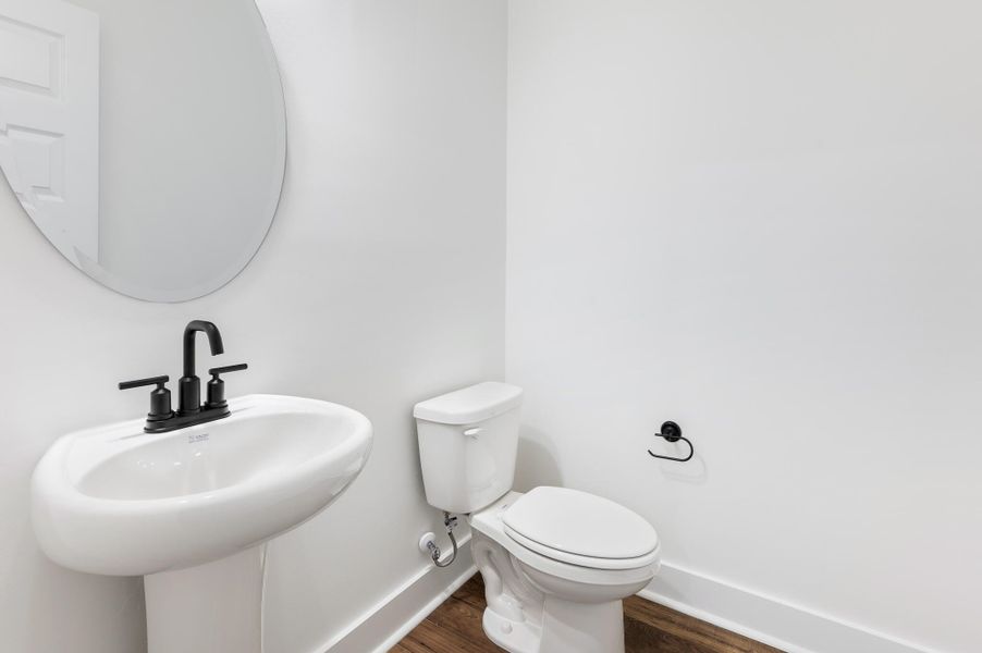 Image 33 of a home in Indigo Place.