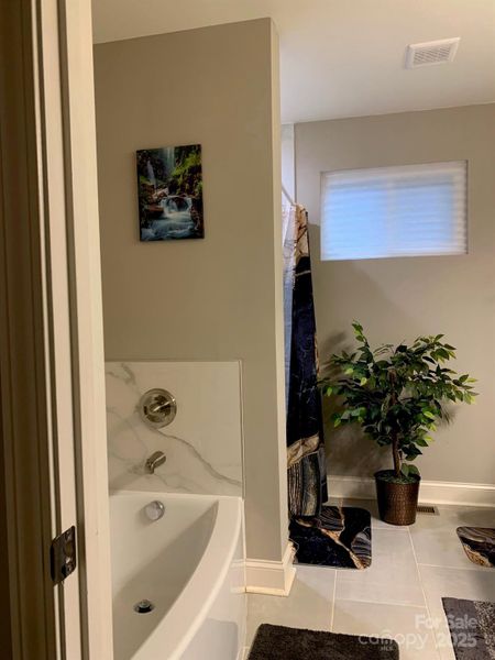 Furnished interior view inside a new home in , Statesville (Image 5).