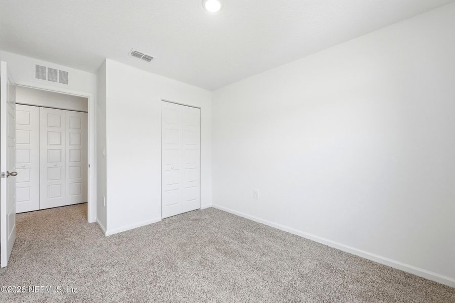 Spacious, unfurnished interior of a new home in , Middleburg (Image 24). Spacious, unfurnished interior of a new home in , Middleburg (Image 24).