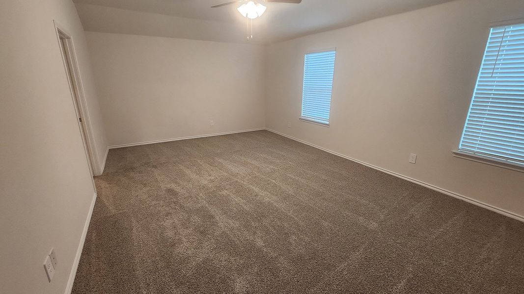 Spacious, unfurnished interior of a new home in Waverly Estates, Josephine (Image 9). Spacious, unfurnished interior of a new home in Waverly Estates, Josephine (Image 9).
