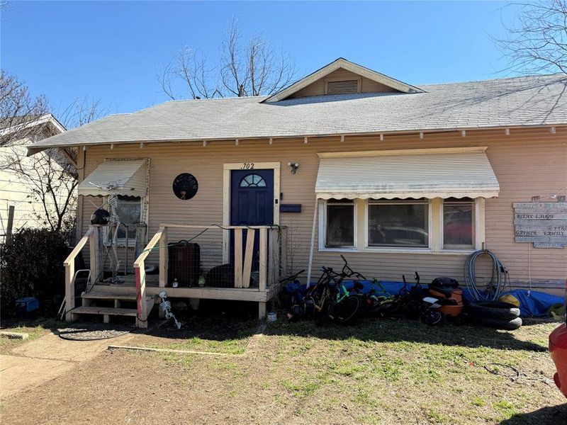 Image 13 of a home in . Image 13 of a home in .