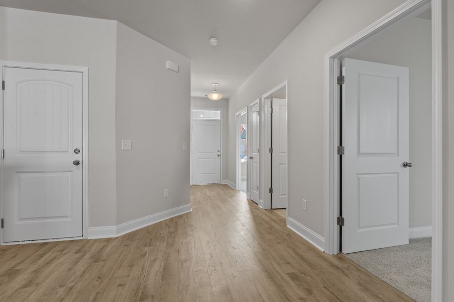 1,604sf New Home in Conway, SC. - Slide 8 1,604sf New Home in Conway, SC. - Slide 8