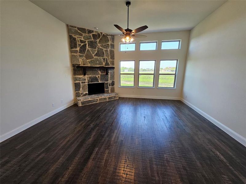 Spacious, unfurnished interior of a new home in Trails of Trenton, Trenton (Image 28).