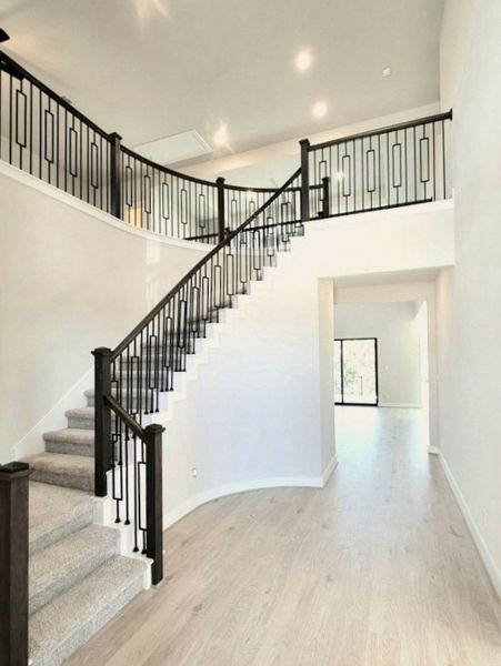 Spacious, unfurnished interior of a new home in Riverstone, Georgetown (Image 11).