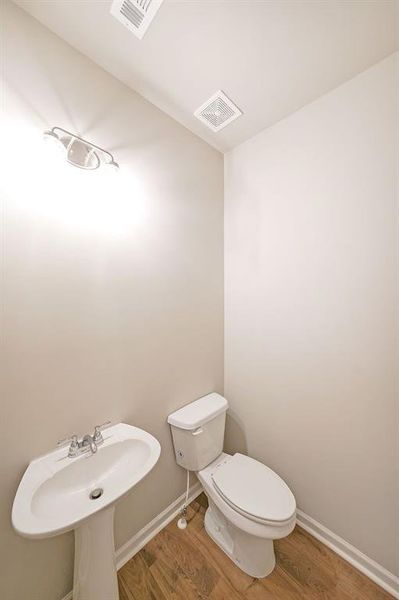 Image 21 of a home in .