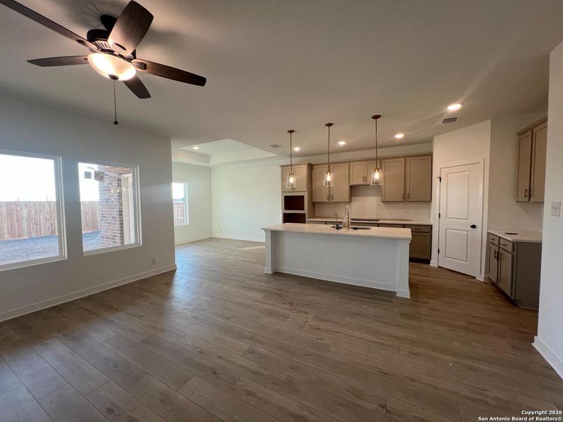 Image 31 of a home in Nopal Valley.