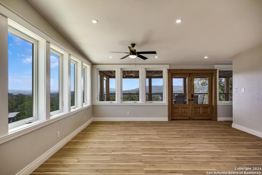 Spacious, unfurnished interior of a new home in , Center Point (Image 17). Spacious, unfurnished interior of a new home in , Center Point (Image 17).