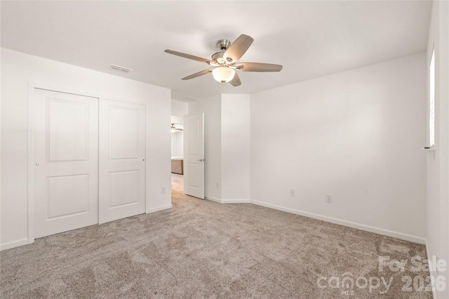 Spacious, unfurnished interior of a new home in Stewarts Landing, Charlotte (Image 23).