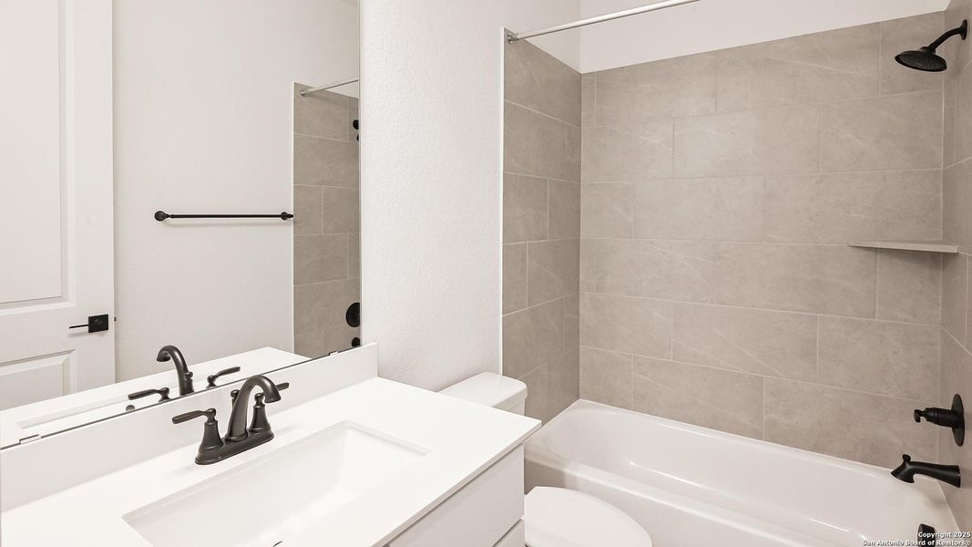 Close-up of interior finishes inside a home in Homestead 55', Cibolo (Image 17).