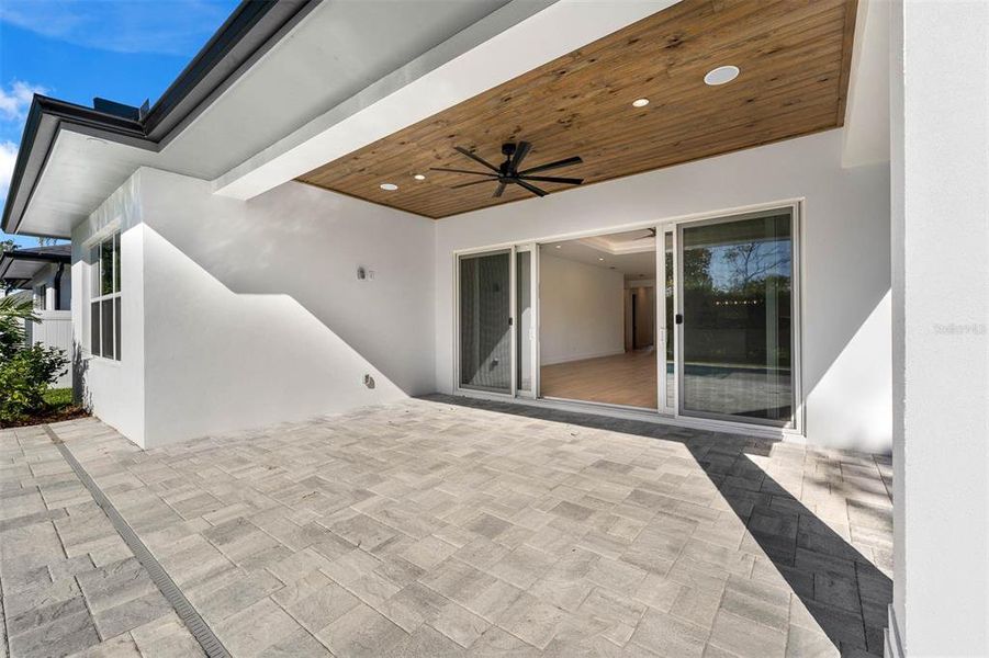 Exterior details and patio area of a home in , Winter Park (Image 4).