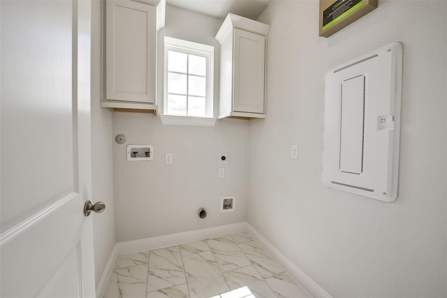 Image 37 of a home in Sienna 40'. Image 37 of a home in Sienna 40'.