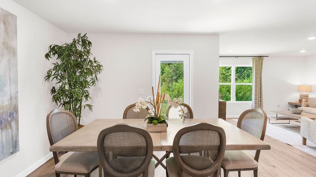 Furnished interior view inside a new home in Wesley Park, Crawfordville (Image 26).