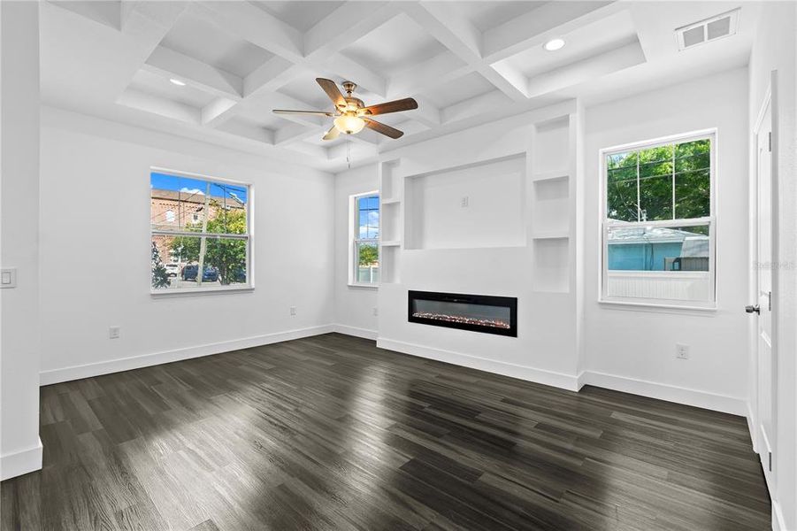 Spacious, unfurnished interior of a new home in , St. Petersburg (Image 42). Spacious, unfurnished interior of a new home in , St. Petersburg (Image 42).