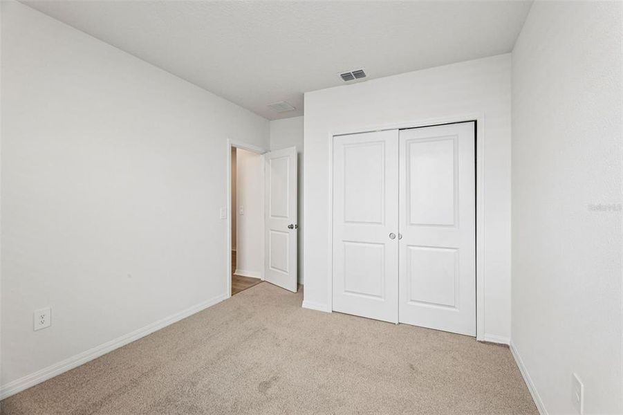 Spacious, unfurnished interior of a new home in Wynnstone - Signature Series, Davenport (Image 17).