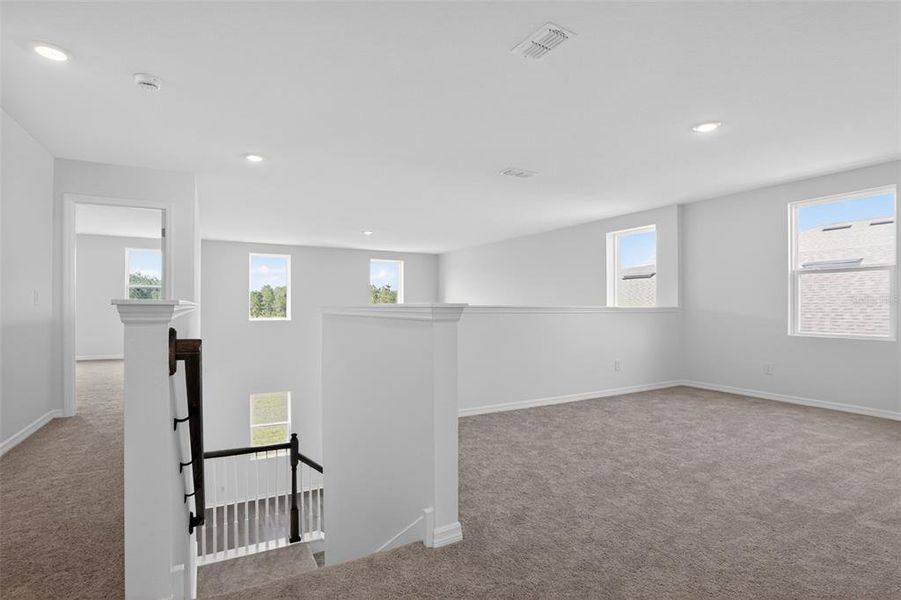 Spacious, unfurnished interior of a new home in Sunbrooke, St. Cloud (Image 25).