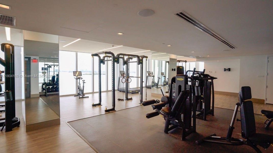 Image 37 of a home in .