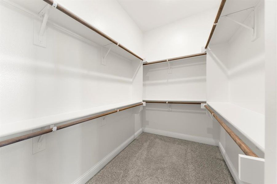 15. 1520 Fairmont - Closet