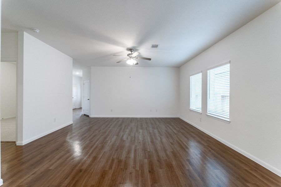 Spacious, unfurnished interior of a new home in Windrose Green, Angleton (Image 17).