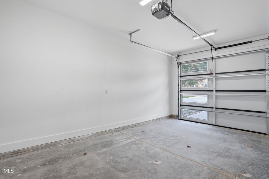 304 King Charles Unit 2-74 304 King Charles Unit 2-74